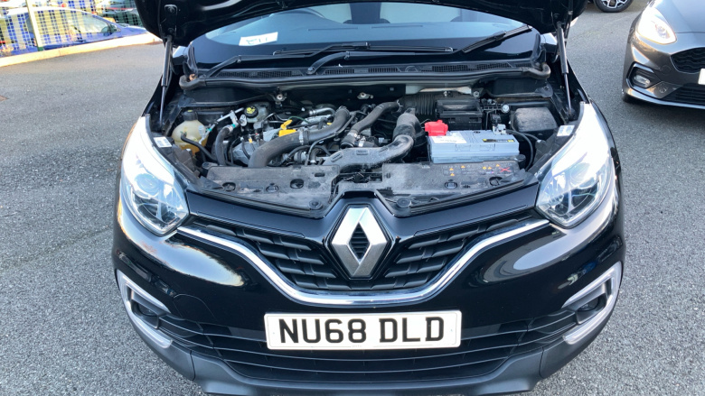 Renault Captur 0.9 TCE 90 Iconic 5dr Petrol Hatchback